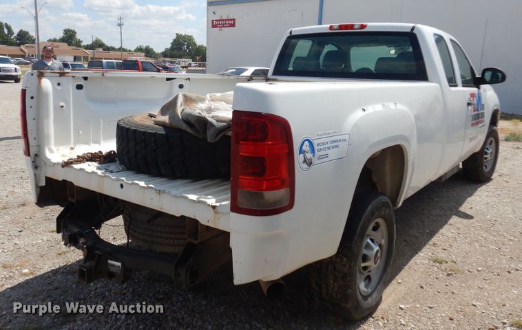 image for item DB7790 2013 GMC Sierra 2500 HD  Ext. Cab pickup truck