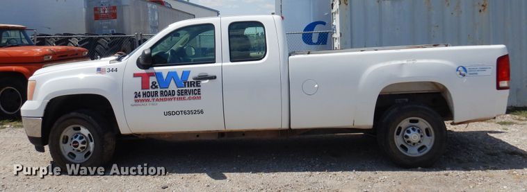 image for item DB7790 2013 GMC Sierra 2500 HD  Ext. Cab pickup truck
