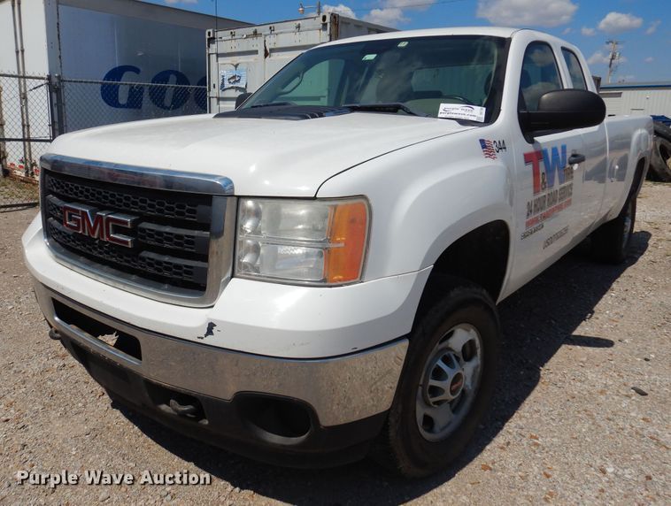image for item DB7790 2013 GMC Sierra 2500 HD  Ext. Cab pickup truck