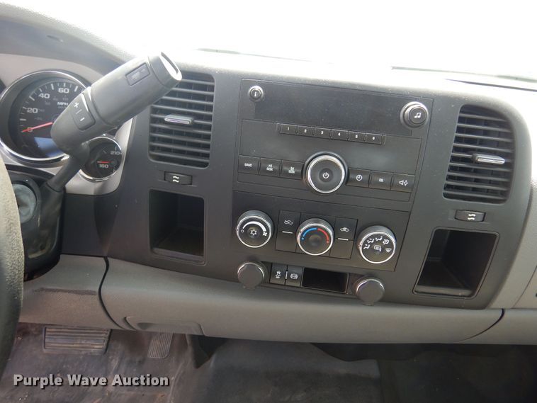 image for item DB7790 2013 GMC Sierra 2500 HD  Ext. Cab pickup truck