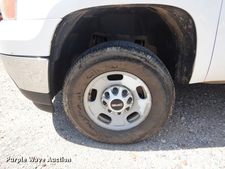 image for item DB7790 2013 GMC Sierra 2500 HD  Ext. Cab pickup truck