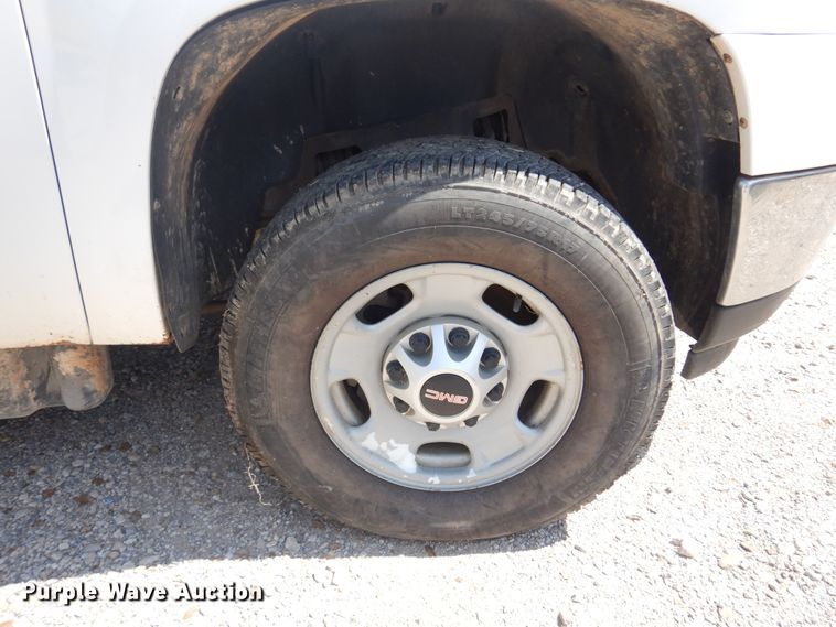 image for item DB7790 2013 GMC Sierra 2500 HD  Ext. Cab pickup truck