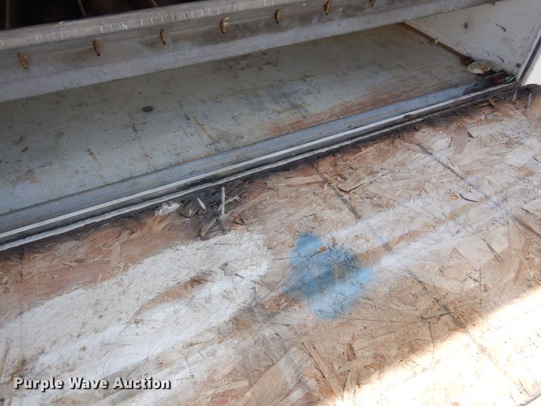 image for item DF8118 2003 Ford E450 Super Duty  utility / service van