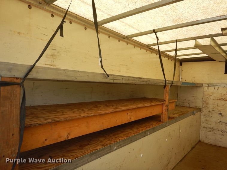 image for item DF8118 2003 Ford E450 Super Duty  utility / service van