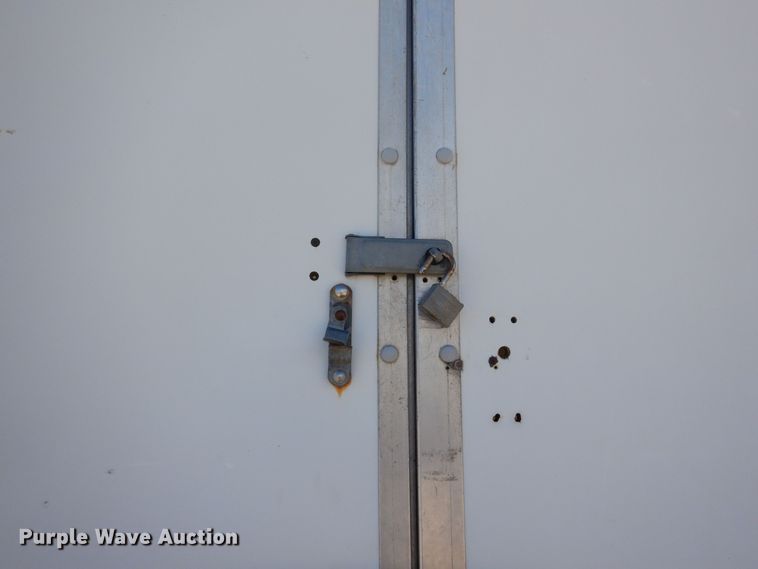 image for item DF8118 2003 Ford E450 Super Duty  utility / service van