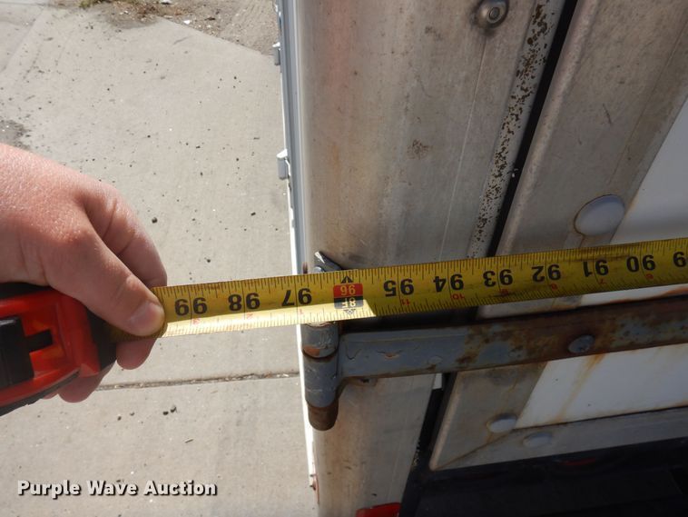 image for item DF8118 2003 Ford E450 Super Duty  utility / service van