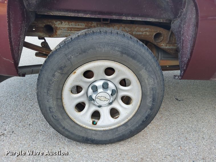 image for item DJ6121 2007 Chevrolet Silverado 1500  Ext. Cab pickup truck