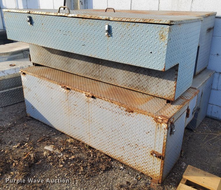 image for item DJ6125 (4) toolboxes