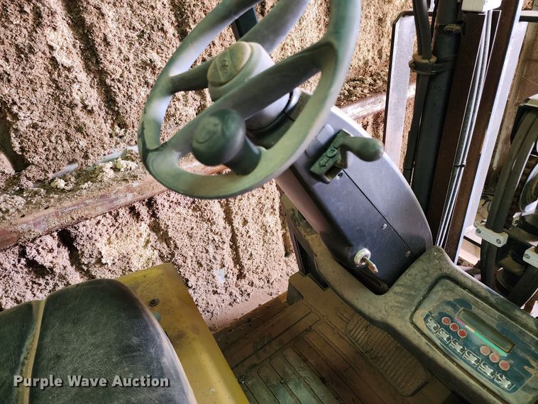 image for item DJ8998 2008 Yale ERP030  forklift