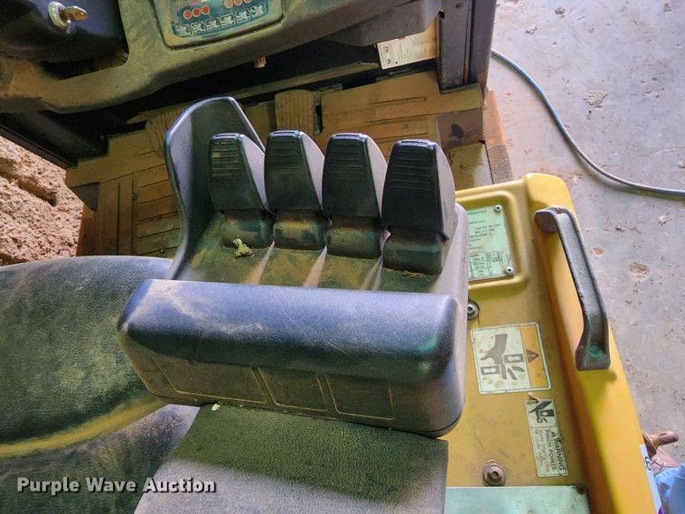 image for item DJ8998 2008 Yale ERP030  forklift