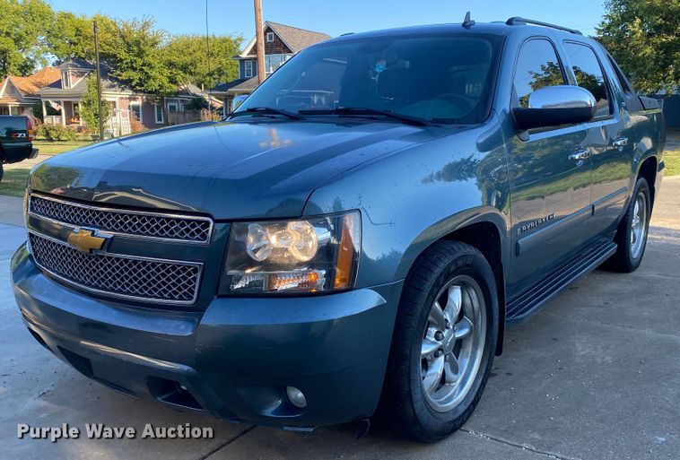 image for item DK6457 2008 Chevrolet Avalanche  pickup truck