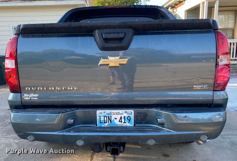 image for item DK6457 2008 Chevrolet Avalanche  pickup truck