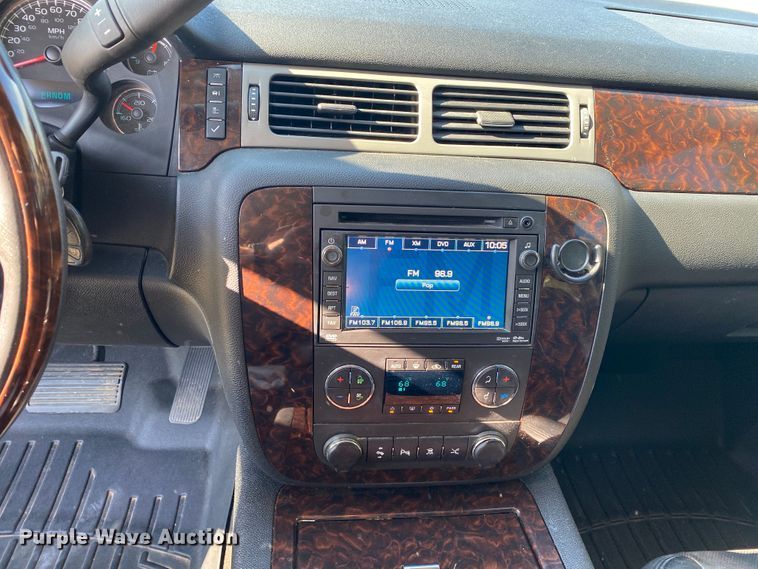 image for item DK6473 2011 GMC Yukon Denali XL  SUV