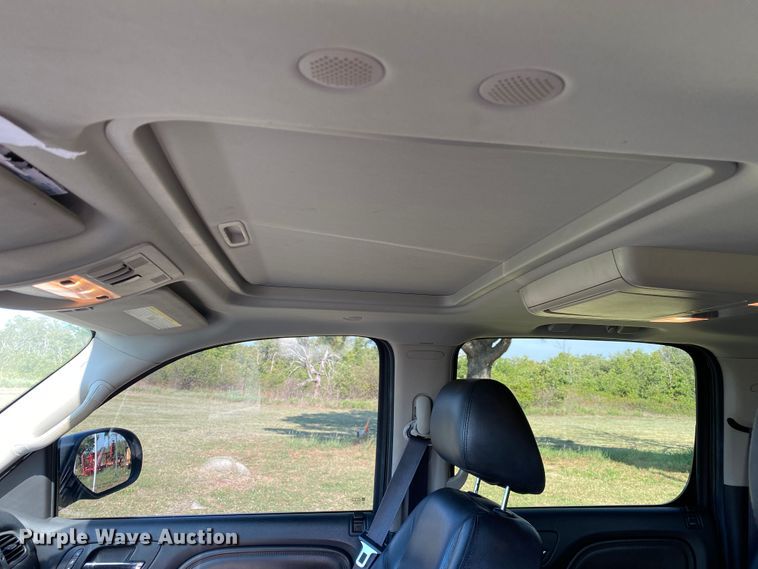 image for item DK6473 2011 GMC Yukon Denali XL  SUV