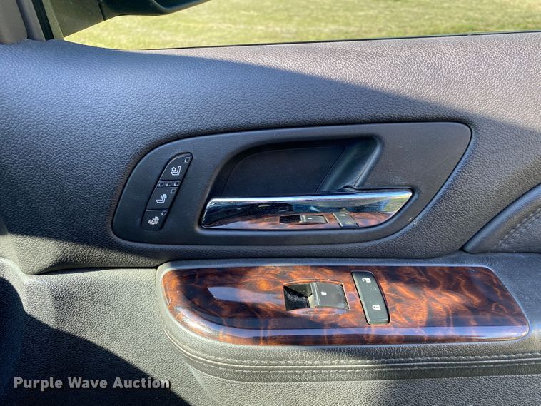 image for item DK6473 2011 GMC Yukon Denali XL  SUV