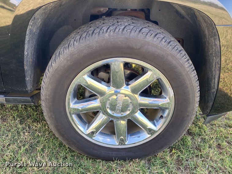 image for item DK6473 2011 GMC Yukon Denali XL  SUV