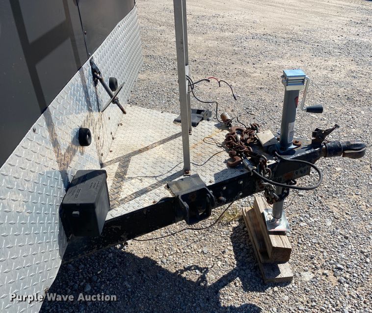 image for item DK6476 1998 CM  enclosed cargo trailer