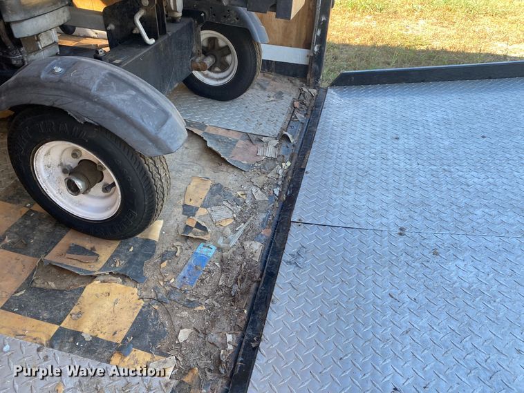 image for item DK6476 1998 CM  enclosed cargo trailer