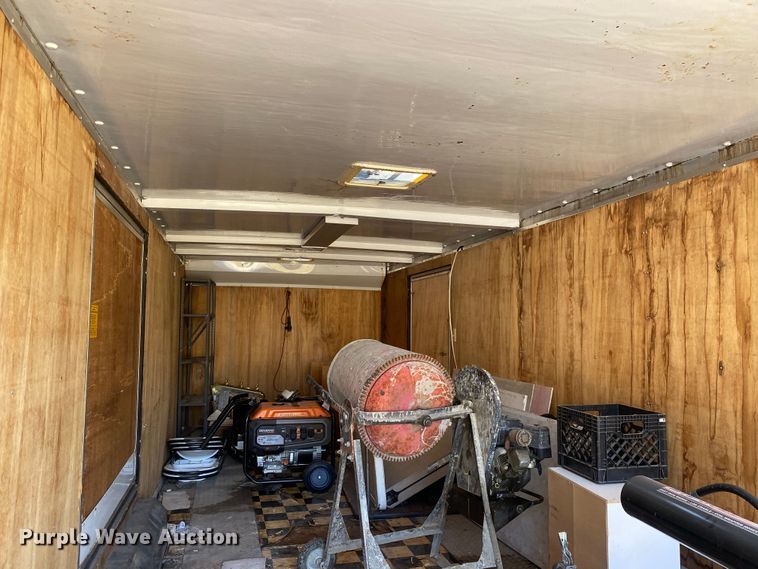 image for item DK6476 1998 CM  enclosed cargo trailer