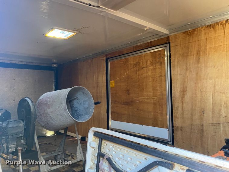 image for item DK6476 1998 CM  enclosed cargo trailer