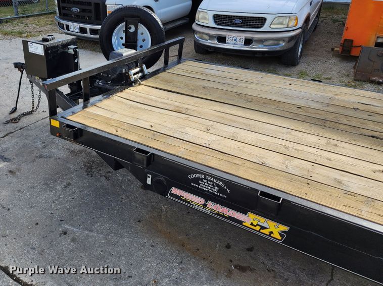 image for item DL6691 2017 Novae  tilt deck equipment trailer