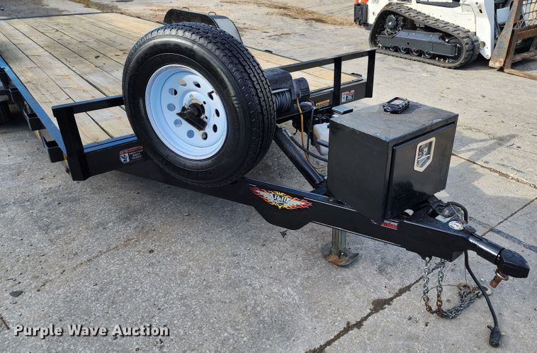 image for item DL6691 2017 Novae  tilt deck equipment trailer