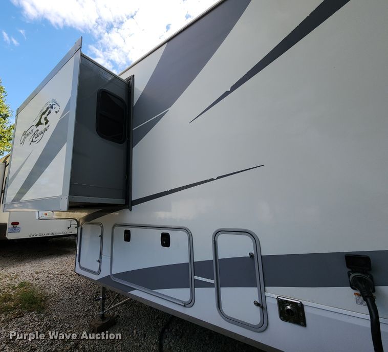 image for item DL6695 2018 Highland Ridge Open Range  camper