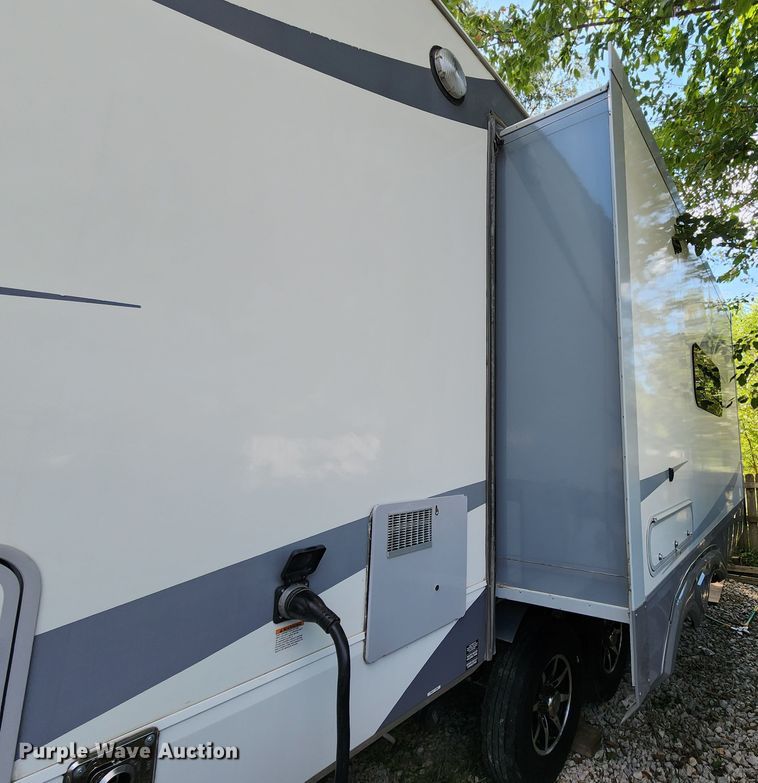 image for item DL6695 2018 Highland Ridge Open Range  camper