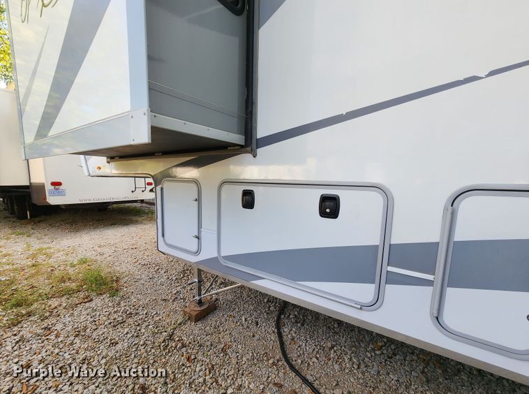 image for item DL6695 2018 Highland Ridge Open Range  camper
