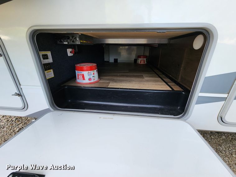 image for item DL6695 2018 Highland Ridge Open Range  camper