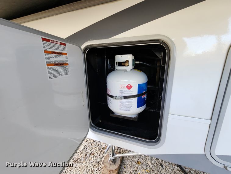 image for item DL6695 2018 Highland Ridge Open Range  camper