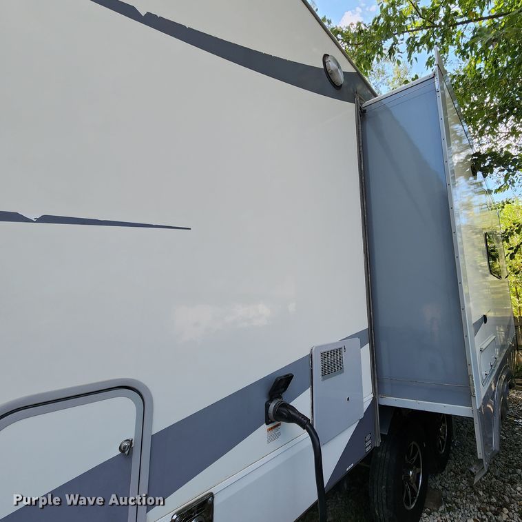 image for item DL6695 2018 Highland Ridge Open Range  camper