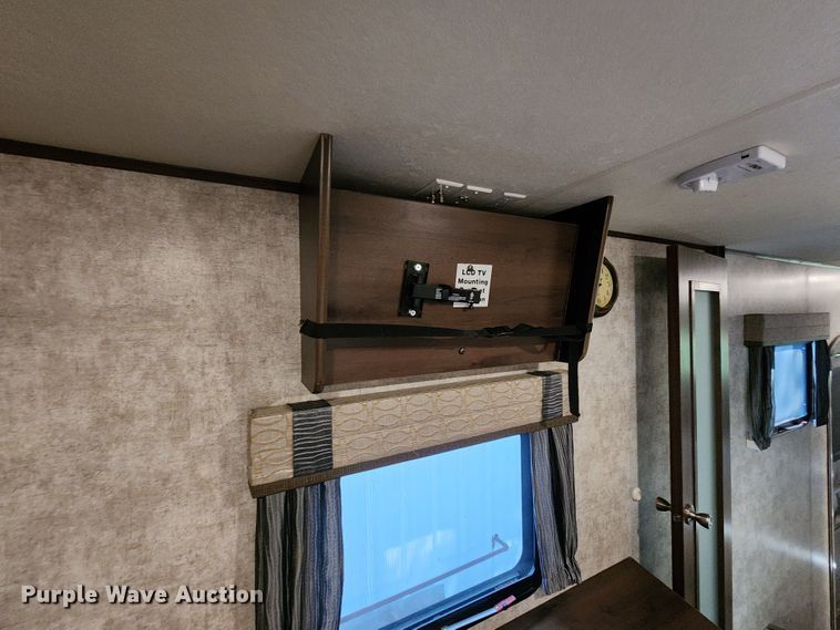 image for item DL6695 2018 Highland Ridge Open Range  camper