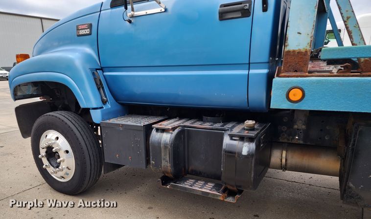 image for item DL6703 2000 GMC C6500  rollback truck
