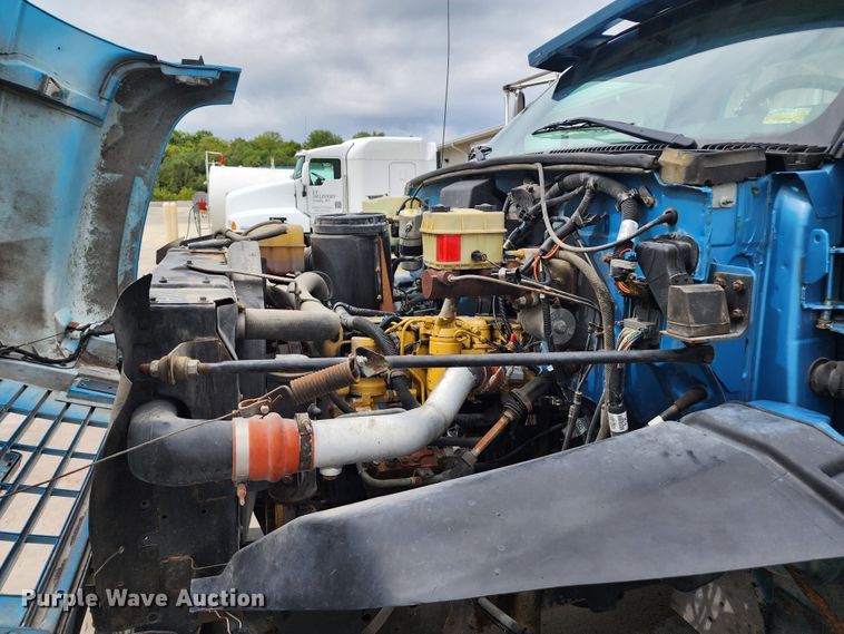 image for item DL6703 2000 GMC C6500  rollback truck