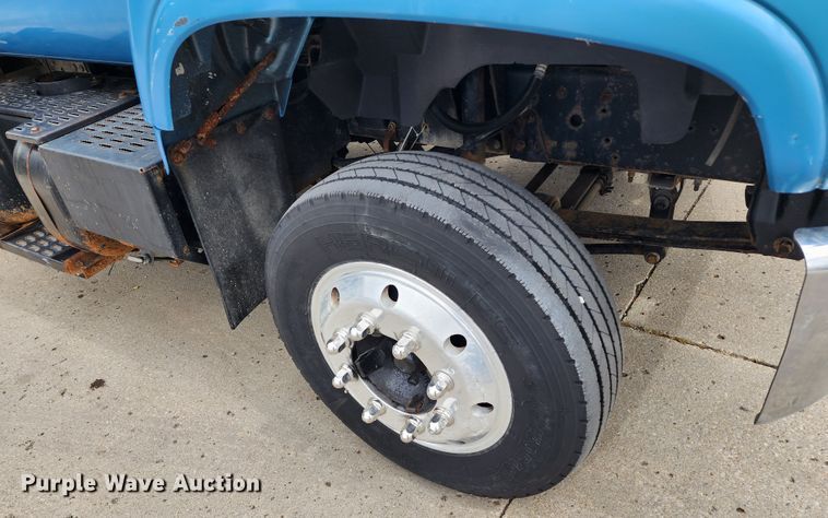 image for item DL6703 2000 GMC C6500  rollback truck