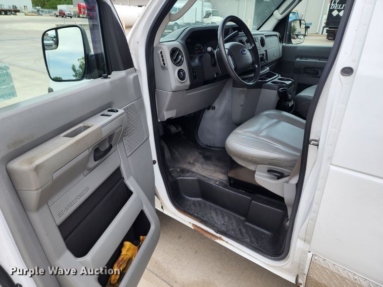 image for item DL6704 2014 Ford E150  van