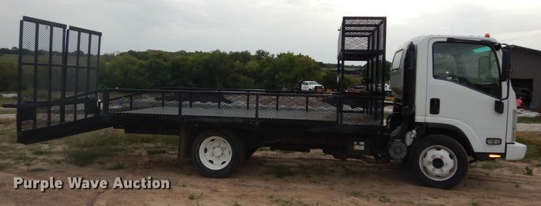 image for item DM3151 2008 GMC W4500  flatbed truck