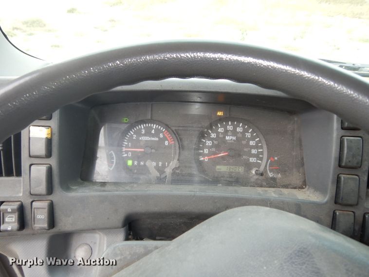 image for item DM3151 2008 GMC W4500  flatbed truck