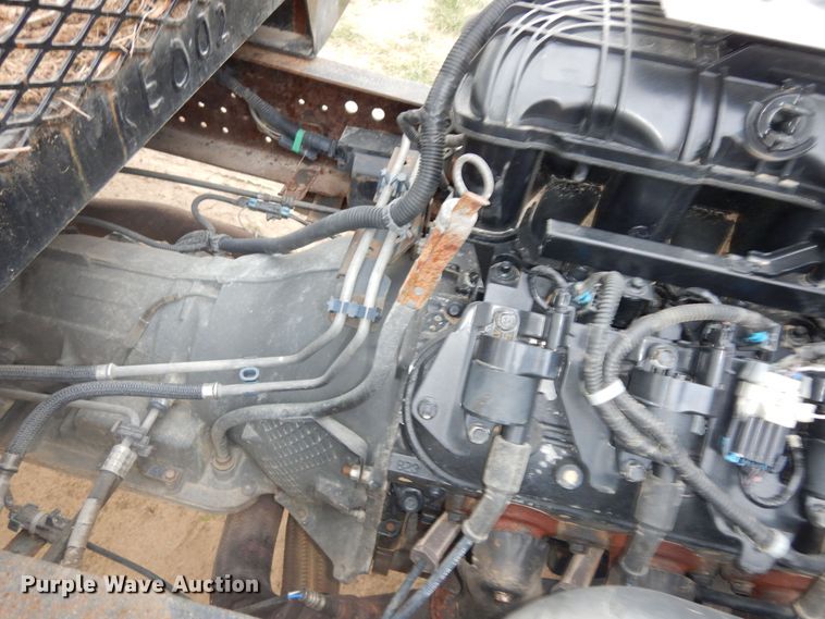 image for item DM3151 2008 GMC W4500  flatbed truck