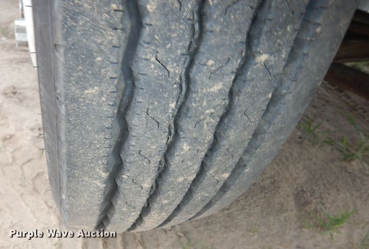 image for item DM3151 2008 GMC W4500  flatbed truck