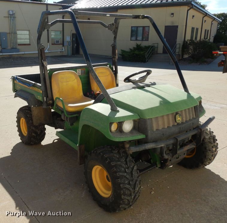 image for item DM3180 2005 John Deere Gator HPX  utility vehicle
