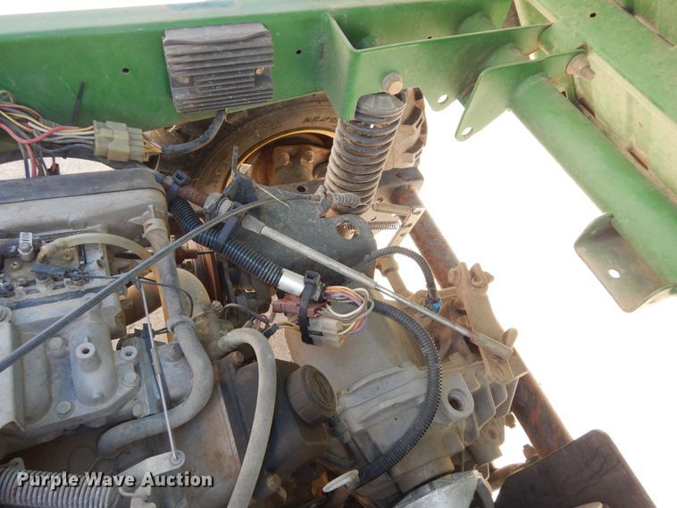 image for item DM3180 2005 John Deere Gator HPX  utility vehicle