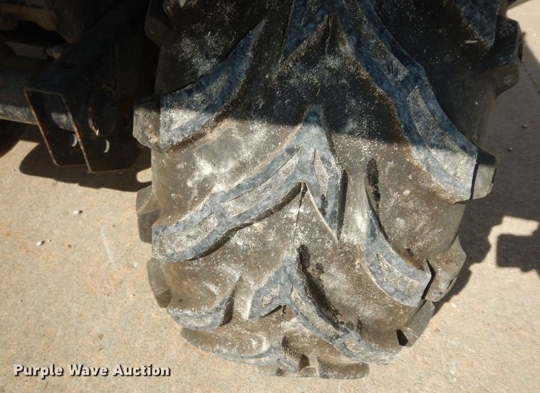 image for item DM3180 2005 John Deere Gator HPX  utility vehicle