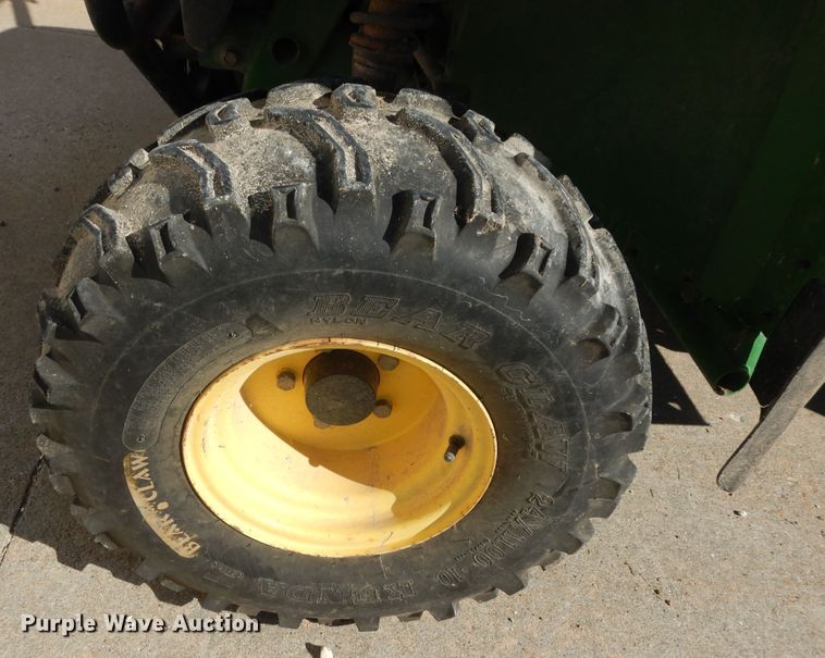 image for item DM3180 2005 John Deere Gator HPX  utility vehicle