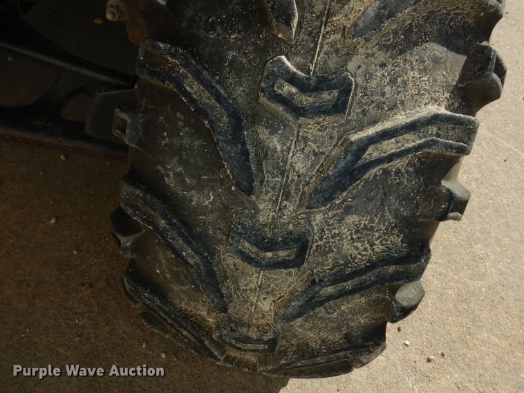 image for item DM3180 2005 John Deere Gator HPX  utility vehicle