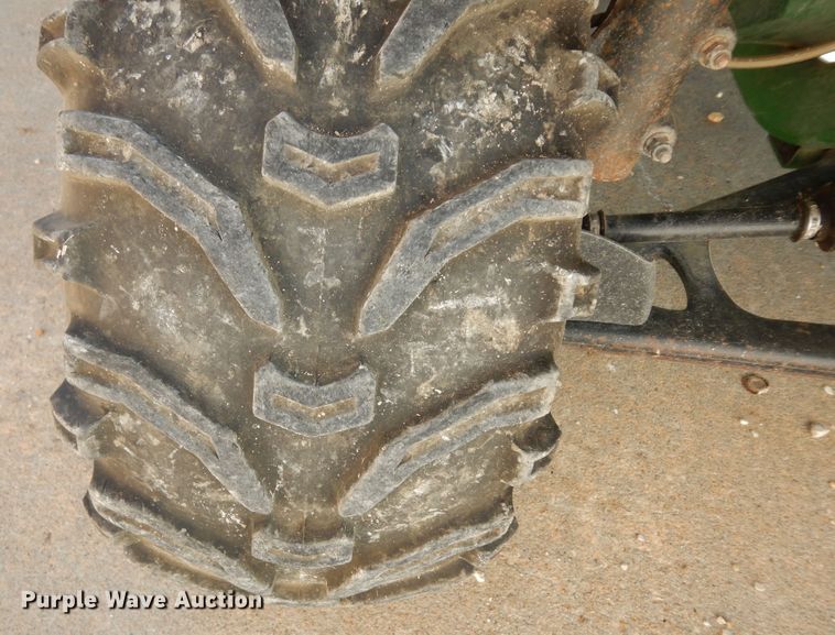 image for item DM3180 2005 John Deere Gator HPX  utility vehicle