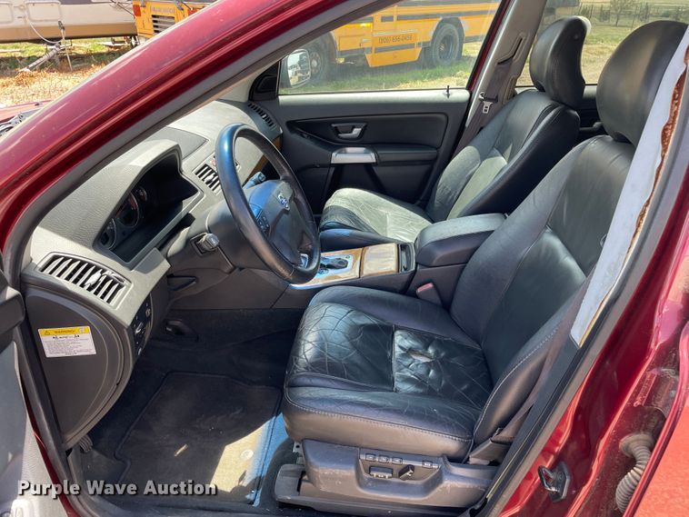 image for item DN5107 2004 Volvo XC90  SUV