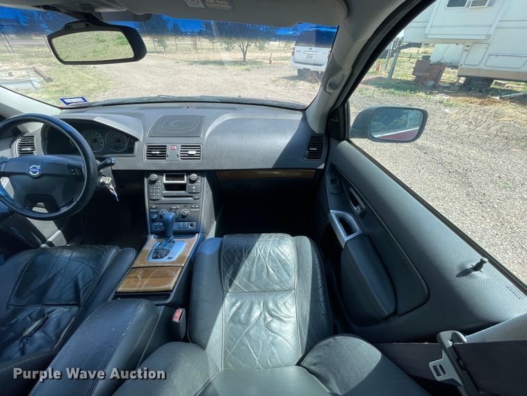 image for item DN5107 2004 Volvo XC90  SUV