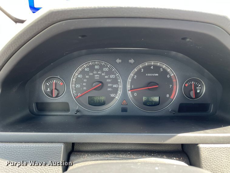 image for item DN5107 2004 Volvo XC90  SUV